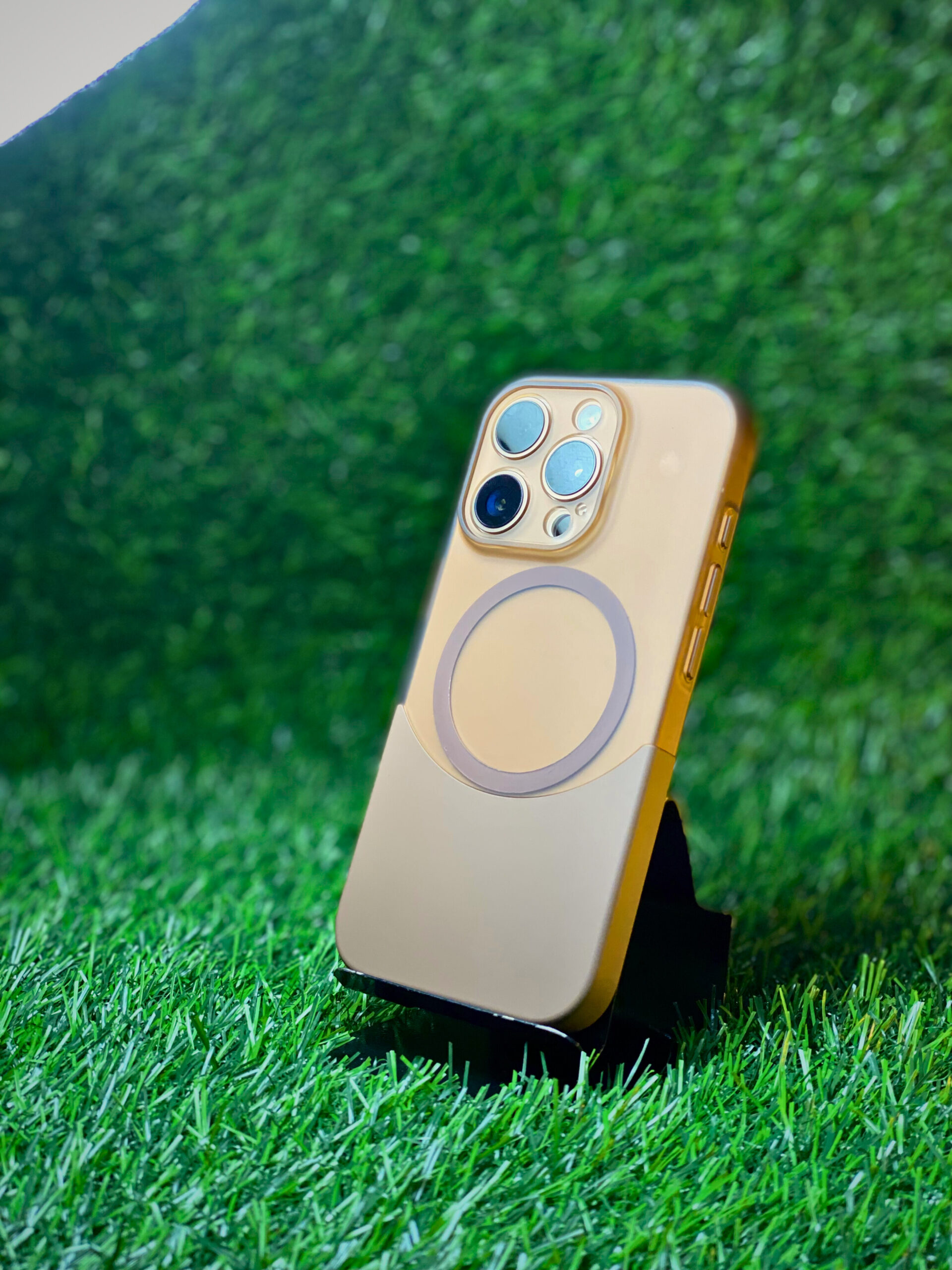 Trendy Zone® Magnetic Duel ton Grip Case